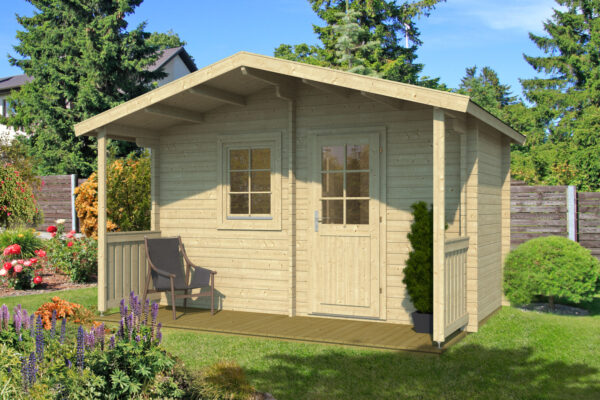Prefabricated sauna Hannu with a terrace and rest room - Image 1
